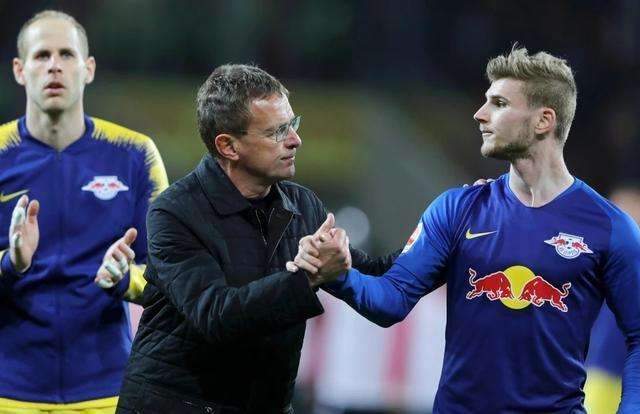 反复咀嚼的 反复咀嚼的